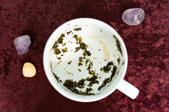 La Thédomancie ou divination par les feuilles de thé