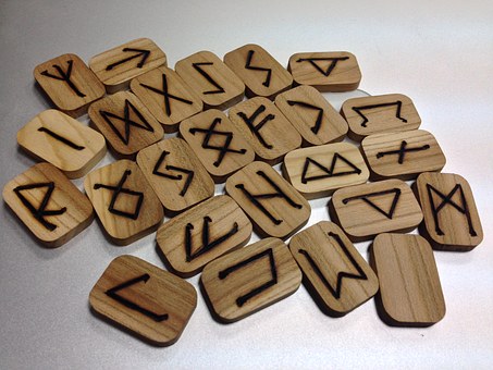 Interpréter les runes